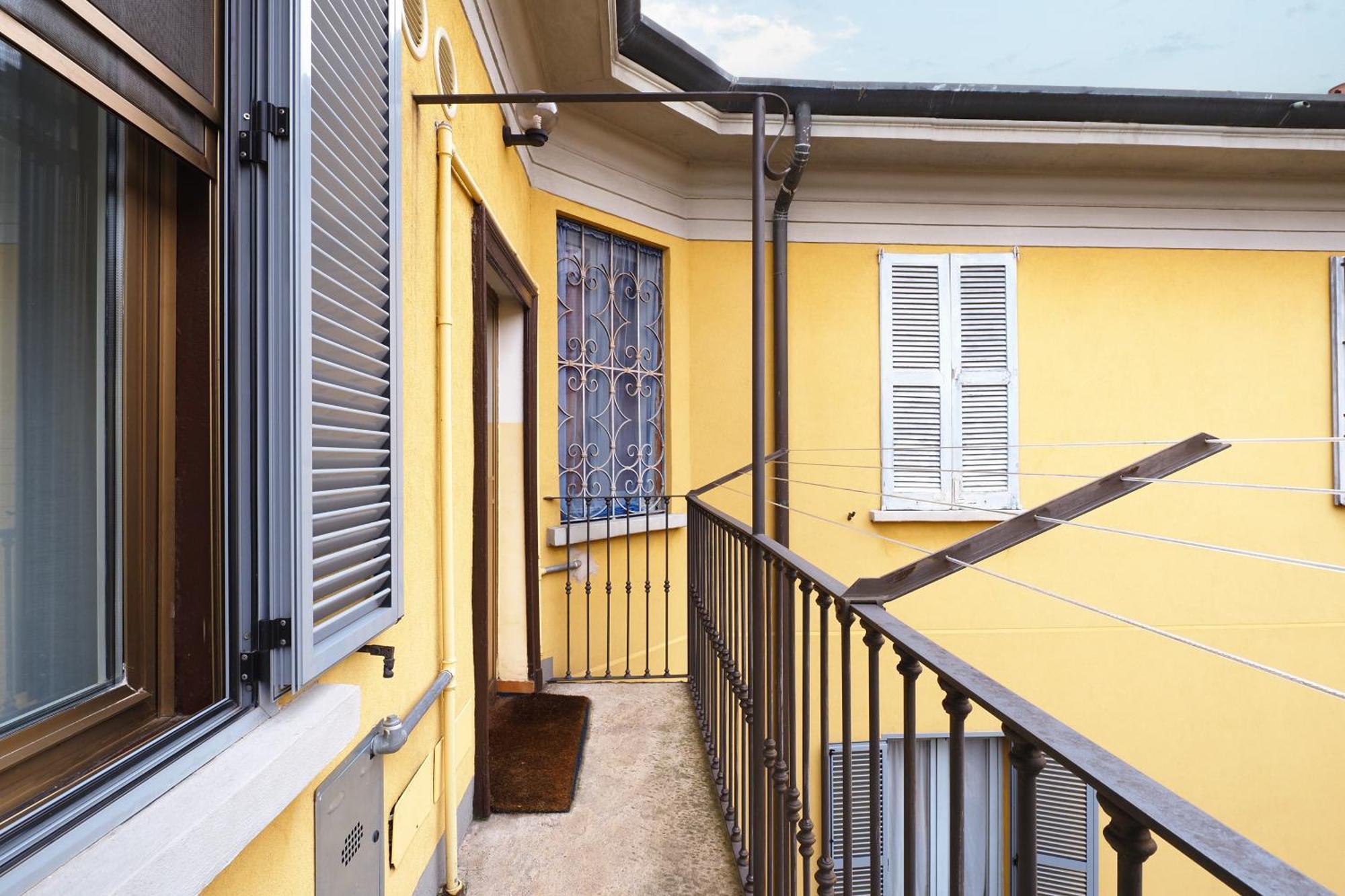 Apartmán Primopiano - Custodi Milán Exteriér fotografie